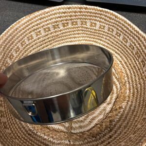 Stainless steel mesh flour sifter